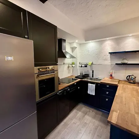 A015 - Maisonnette Emplacement Ideal * Cannes