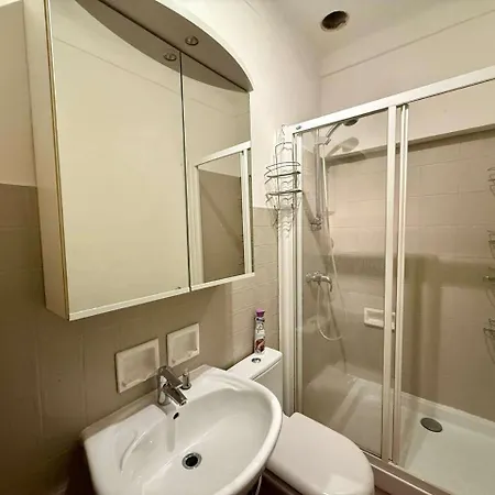 A015 - Maisonnette Emplacement Ideal Apartment